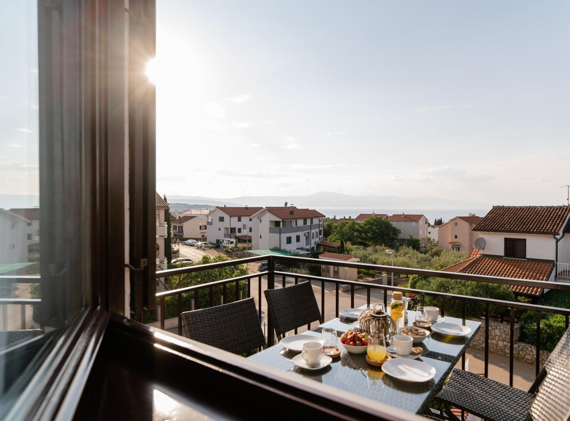 Bubi Apartments Malinska Eksteriør bilde