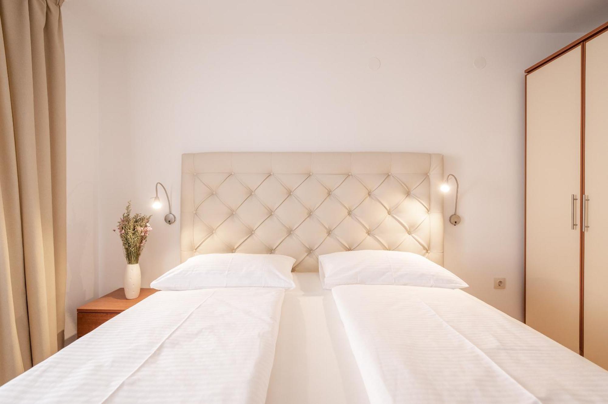 Bubi Apartments Malinska Eksteriør bilde